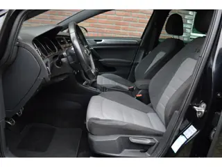 Foto 19 van Volkswagen Golf 1.4 TSI 140 pk ACT R-Line Xenon Navi Clima Cruise CarPlay Pdc
