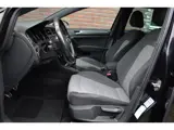 Foto 29 van Volkswagen Golf 1.4 TSI 140 pk ACT R-Line Xenon Navi Clima Cruise CarPlay Pdc