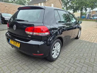Foto 20 van Volkswagen Golf 1.4 TSI Style schuifdak automaat 114 dkm