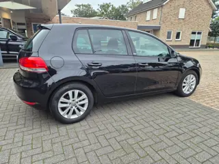 Foto 11 van Volkswagen Golf 1.4 TSI Style schuifdak automaat 114 dkm