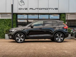 Foto 14 van Volvo XC40 1.5 T5 Plug-in hybrid Plus Dark | Pano | H/K Sound | Camera | BTW