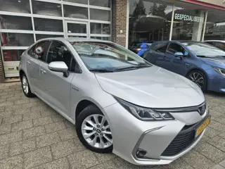 Toyota Corolla 1.8 Hybrid Active 22722 KM !!!!  NL-Auto