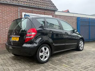 Foto 12 van Mercedes-Benz A-Klasse 170 170 Avantgarde (bj 2006)