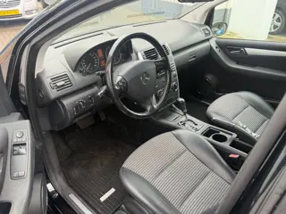 Foto 13 van Mercedes-Benz A-Klasse 170 170 Avantgarde (bj 2006)