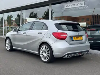 Foto 17 van Mercedes-Benz A-klasse 180 Style