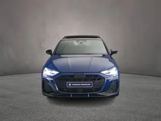 Foto 13 van Audi A3 Sportback 45 TFSI e S edition Competition | Panoramadak | Leder | Elektr stoelen | Ambient L