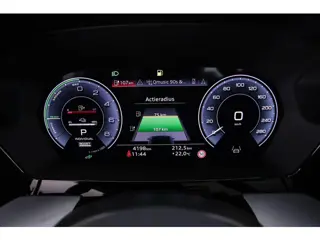 Foto 12 van Audi A3 Sportback 45 TFSI e S edition Competition | Panoramadak | Leder | Elektr stoelen | Ambient L