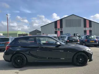 Foto 17 van BMW 1-serie 116i High Executive STEEG.2 -M.PAKET-LER