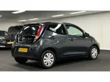 Foto 28 van Toyota Aygo 1.0 VVT-i x-fun*Airco*5Deurs*Cruisecontrol*Nap*