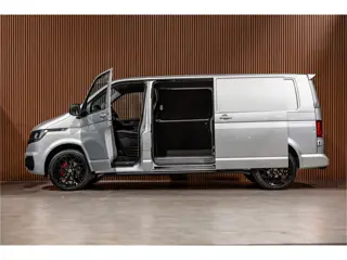 Foto 17 van Volkswagen Transporter T6.1 2.0 TDI 150 PK L2H1 DSG | L+R Schuifdeur | ACC | CarPlay | Trekhaak | MF