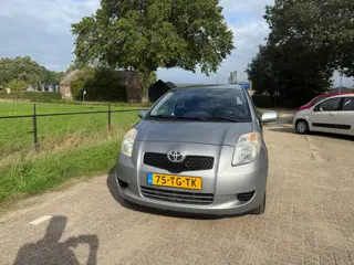 Foto 20 van Toyota Yaris 1.0 VVTi automaat, airco, NAP, APK, nette auto