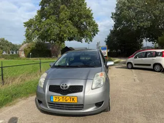 Foto 19 van Toyota Yaris 1.0 VVTi automaat, airco, NAP, APK, nette auto
