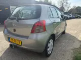 Foto 27 van Toyota Yaris 1.0 VVTi automaat, airco, NAP, APK, nette auto