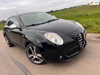 Alfa Romeo MiTo 1.4 Progression (geluid bak)