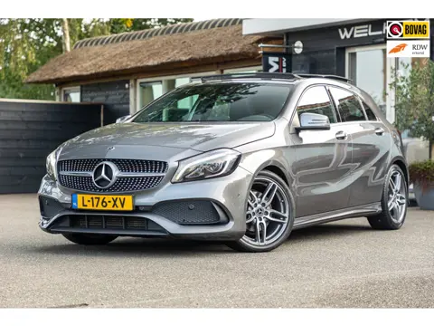 Mercedes-Benz A-klasse 180 Prestige Automaat I Panoramadak I AMG Styling I Led I Camera I Stoelverwa