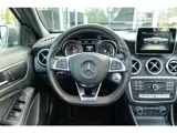 Foto 29 van Mercedes-Benz A-klasse 180 Prestige Automaat I Panoramadak I AMG Styling I Led I Camera I Stoelverwa
