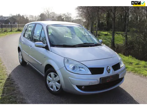 Renault Scénic 1.6-16V Privilège Comfort 148dkm NAP!