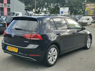 Foto 18 van Volkswagen Golf 1.5 TSI Comfortline-NAP-CARPLAY