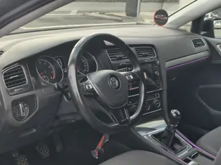 Foto 14 van Volkswagen Golf 1.5 TSI Comfortline-NAP-CARPLAY
