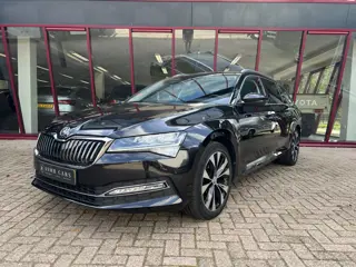 Škoda Superb Combi 1.5 TSI ACT Business Edition Plus | Trekhaak | ACC | Carplay | Navi | Stoel/Stuur
