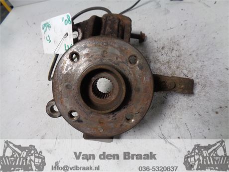 Citroen C1 2005-2022 Fusee links voor
