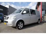 Foto 22 van Volkswagen Transporter 2.5 TDI 340 Trendline DC
