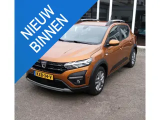 Dacia Sandero Stepway 1.0 TCe 90 Comfort Navi,Camer,Cruise,Airco,Trekhaak,RIJKLAARPRIJS!!