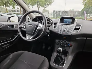 Foto 16 van Ford Fiesta 1.0 Style |CLIMA|AIRCO|CRUISE|VOL.ONDERHOUD| 565