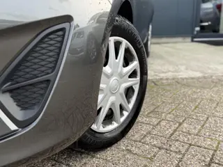 Foto 19 van Ford Fiesta 1.0 EcoBoost Connected - Navigatie - Climate Control - Cruise Control - Parkeersensoren