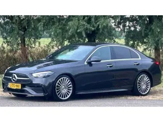Mercedes-Benz C-Klasse 200 LAUNCH EDITION AMG LINE NAVIGATIE PREMIUM, APPLE CARPLAY, DAB RADIO, SFEE