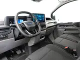 Foto 22 van Ford Transit Custom 300 2.0 TDCI L2H1 Trend Nieuw Model Automaat Trekhaak Camera Navigatie Airco App