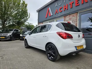 Foto 19 van Opel Corsa 1.4 Black Edition Airco! Cruise Control! Navigatie! Leuke/Nette Auto! NAP!