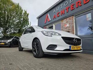 Foto 13 van Opel Corsa 1.4 Black Edition Airco! Cruise Control! Navigatie! Leuke/Nette Auto! NAP!