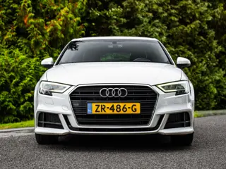 Foto 18 van Audi A3 Sportback 35 TFSI CoD S-Line Advance Sport