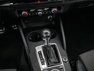 Foto 12 van Audi A3 Sportback 35 TFSI CoD S-Line Advance Sport