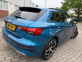 Foto 20 van Audi A3 SPORTBACK 2021 30 TFSI HYBRID S edition LED CARPLAY 18-INCH NAP