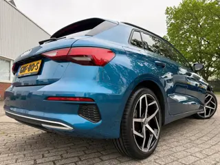 Foto 15 van Audi A3 SPORTBACK 2021 30 TFSI HYBRID S edition LED CARPLAY 18-INCH NAP