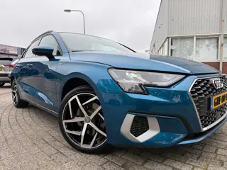 Foto 14 van Audi A3 SPORTBACK 2021 30 TFSI HYBRID S edition LED CARPLAY 18-INCH NAP