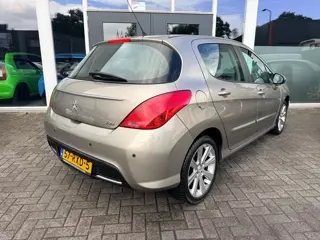 Foto 18 van Peugeot 308 1.6 VTi Melbourne/Facelift/Nl Auto/Luxe Uitvoering!!!
