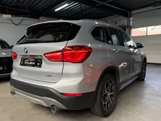 Foto 18 van BMW X1 SDrive20i High Executive PDC|LANE ASSIST|STOELVERWARMING|VIRTUAL
