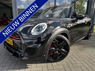 Foto 11 van MINI Cabrio 2.0 John Cooper Works Chili (bj 2016)