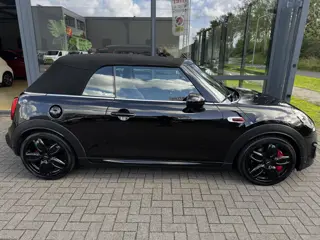 Foto 12 van MINI Cabrio 2.0 John Cooper Works Chili (bj 2016)