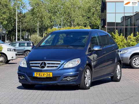 Mercedes-Benz B-klasse 200 | Automaat | APK 29-09-2027 | Panoramadak | Elektrische lederen stoelen |