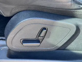 Foto 14 van Mercedes-Benz B-klasse 200 | Automaat | APK 29-09-2027 | Panoramadak | Elektrische lederen stoelen |