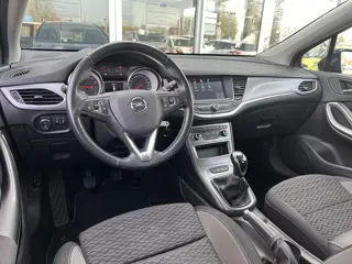 Foto 11 van Opel Astra Sports Tourer 1.2 Edition   /achteruitrij camera/airco/navi/cruise control/carplay/pdc