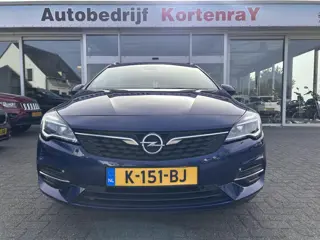 Foto 17 van Opel Astra Sports Tourer 1.2 Edition   /achteruitrij camera/airco/navi/cruise control/carplay/pdc