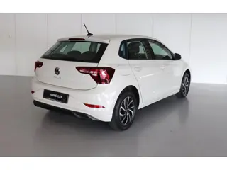 Foto 16 van Volkswagen Polo Volkswagen Polo Life | 39.731 km | Rijklaar € 17.950,-