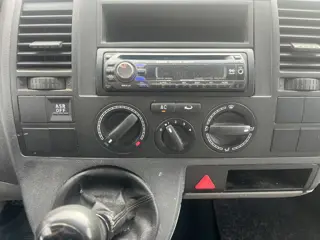 Foto 14 van Volkswagen Transporter 1.9 TDI 340 lang ac imperiaal