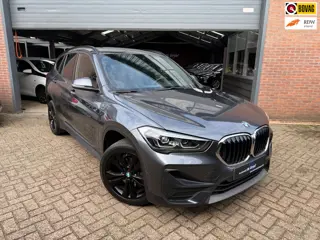 BMW X1 SDrive18i High Executive|FULL-LED/LEDER/H&KARDON|NAVI/CAMERA