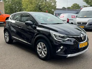 Foto 14 van Renault Captur 1.6 E-Tech Plug-in Hybrid 160 Intens